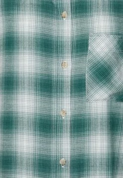 Abercrombie & Fitch HOLIDAY - Button-down Blouse - Green -Abercrombie & Fitch Shop c8c293c6a3e144f89806da2416d95265