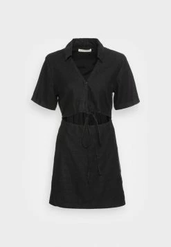 Abercrombie & Fitch WRAP FRONT FAUX SET - Day Dress - Black Solid -Abercrombie & Fitch Shop c9b610475b53462a89ae144421f36500