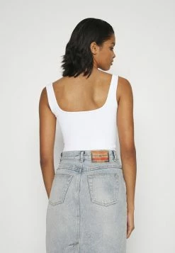 Abercrombie & Fitch BARE SEAMLESS BSUIT - Top - White -Abercrombie & Fitch Shop ca76369088354f1aab739b742a9419c3