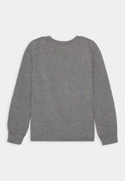 Abercrombie & Fitch ZALANDO BASIC MALE 3 PACK - Basic T-shirt - Blue Splatter/forget-me-blue/grey -Abercrombie & Fitch Shop cbaadb6b59f74ff7808364e168a82766