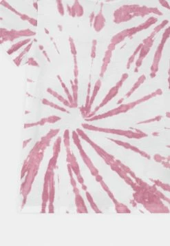 Abercrombie & Fitch CORE CREW ESSENTIAL - Print T-shirt - Light Pink/white -Abercrombie & Fitch Shop cbf856ab4e2b405583f1b2ad242d1bad