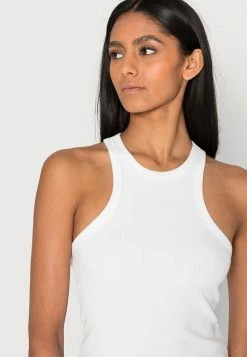 Abercrombie & Fitch BARE SCUBA TANK - Top - White 9 Abercrombie & Fitch BARE SCUBA TANK - Top - White -Abercrombie & Fitch Shop cd8581476533477caa9bf8a6fee7ec57