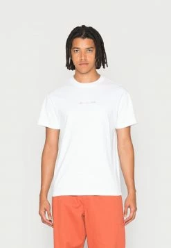 Abercrombie & Fitch Print T-shirt - White -Abercrombie & Fitch Shop cd96674b176b4b1699c73658c16c3e03