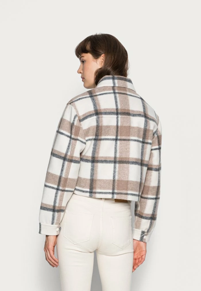 Abercrombie & Fitch SHACKET SHORT - Light Jacket - Cream/grey 3 Abercrombie & Fitch SHACKET SHORT - Light Jacket - Cream/grey - Image 3