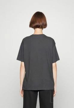 Abercrombie & Fitch VINTAGE TABLOID LICENSING - Print T-shirt - Grey -Abercrombie & Fitch Shop d3874a9e59c740cab9d642bb6fa46c35