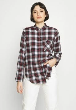 Abercrombie & Fitch HOLIDAY - Button-down Blouse - Cream Hero 10 Abercrombie & Fitch HOLIDAY - Button-down Blouse - Cream Hero -Abercrombie & Fitch Shop d44c97af585a4f79801d87737941fe42