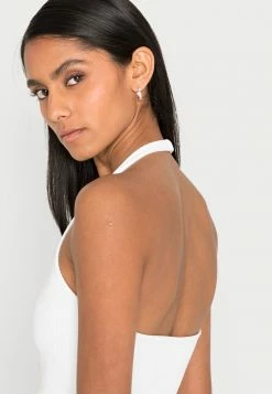 Abercrombie & Fitch BARE SEAMLESS HALTER TANK STORES - Top - White -Abercrombie & Fitch Shop d64007f7445b4eb8bc265b9b91a17f32