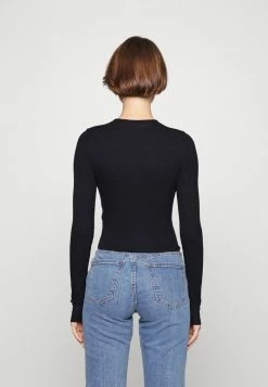 Abercrombie & Fitch ESSENTIAL CREW - Long Sleeved Top - Black Beauty -Abercrombie & Fitch Shop d8e86adac2394dc2b72b8fbbe5261f01