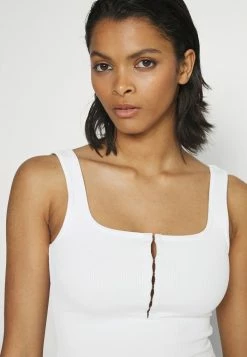 Abercrombie & Fitch BARE SEAMLESS BSUIT - Top - White -Abercrombie & Fitch Shop dc1bcfbfc8fb42a68c933e49523d8697