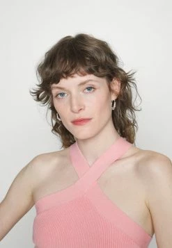 Abercrombie & Fitch OTTOMAN HALTER TANK - Top - Pink -Abercrombie & Fitch Shop dc7fd1468fba4a0991491803b6f1d691