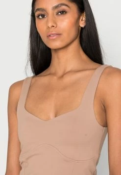 Abercrombie & Fitch BARE NOTCH TANK - Top - Brown -Abercrombie & Fitch Shop e30327f72bc9421196796fb1ae5e44c2