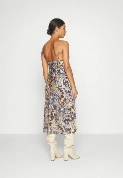 Abercrombie & Fitch DRAPY COWL NECK DRESS - Cocktail Dress / Party Dress - Brown -Abercrombie & Fitch Shop e3fa5629de5943fbad752581957e277c