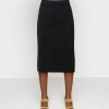 Abercrombie & Fitch CHASE MIDI - A-line Skirt - Black