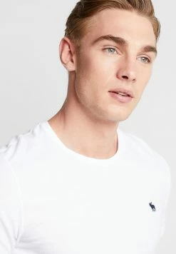 Abercrombie & Fitch 3 PACK - Basic T-shirt - White -Abercrombie & Fitch Shop ed56ff3284db43a6a2c975b0a4b4fa30