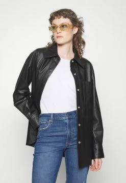 Abercrombie & Fitch Relaxed Fit Jeans - Dark Destroy -Abercrombie & Fitch Shop edcaa85e7f294d6b9addc651fc5395a7