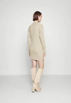 Abercrombie & Fitch MOCKNECK EASY DRESS - Jumper Dress - Oatmeal -Abercrombie & Fitch Shop f09abe4b5a0e4cfb8797d2a15f63a635