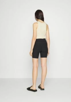 Abercrombie & Fitch CONTOUR BIKE - Shorts - Black -Abercrombie & Fitch Shop f58dc8aef1754087b5984ee9ab2cf3c2