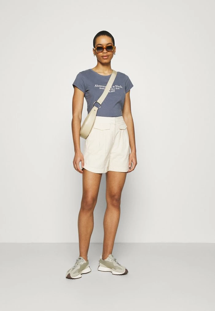 Abercrombie & Fitch LONG LIFE 3 PACK - Print T-shirt - White/blue/pink 2 Abercrombie & Fitch LONG LIFE 3 PACK - Print T-shirt - White/blue/pink - Image 2