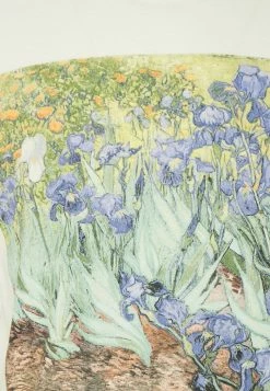 Abercrombie & Fitch ARTIST TEE - Print T-shirt - White -Abercrombie & Fitch Shop fddbfe14421e49c2b32265a796d18a22