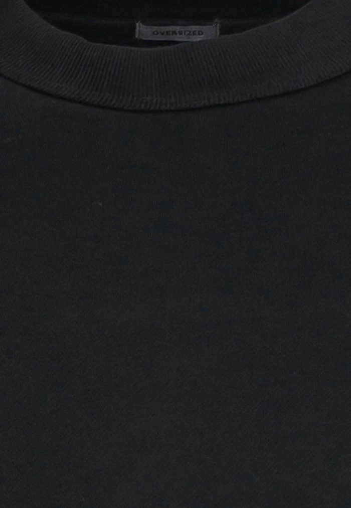 Abercrombie & Fitch ESSENTIAL OPEN HEM CREW SPRUCE - Sweatshirt - Black 3 Abercrombie & Fitch ESSENTIAL OPEN HEM CREW SPRUCE - Sweatshirt - Black - Image 3